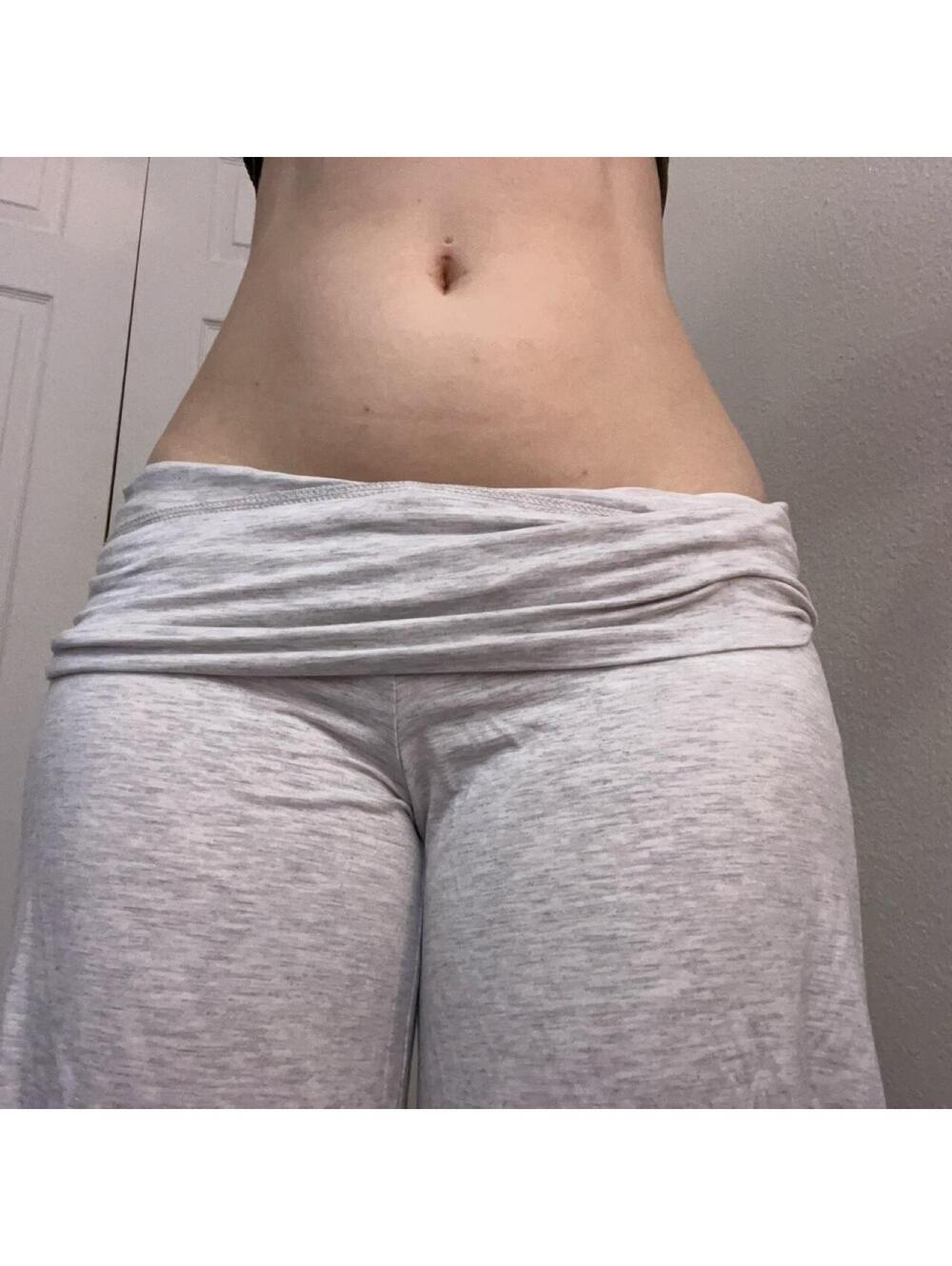 Gray fold over leggings gaucho